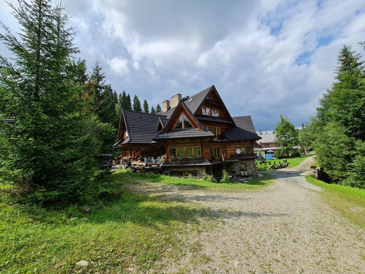 Gliczarowski U Zboja Бялы-Дунаец Экстерьер фото